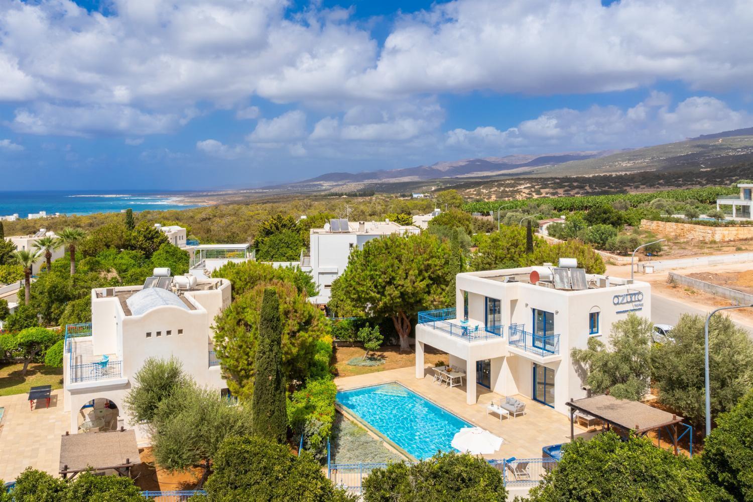 Estia Villa Peyia